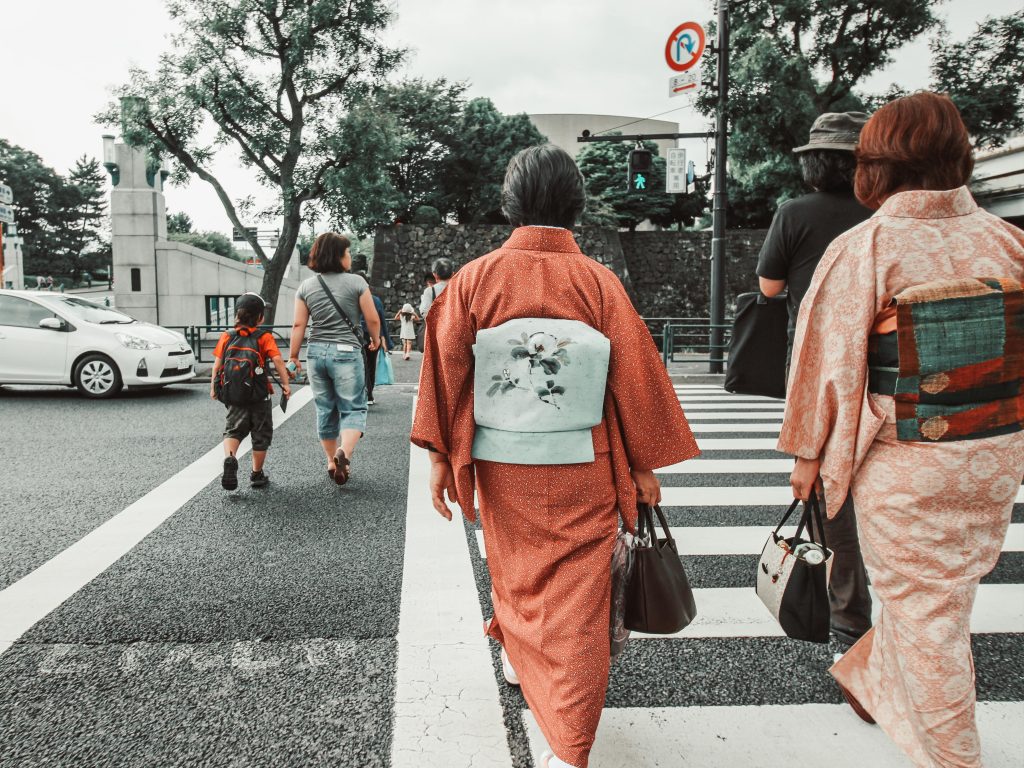 TOKYO- Japan - 9 2 S N A P - Travel Series